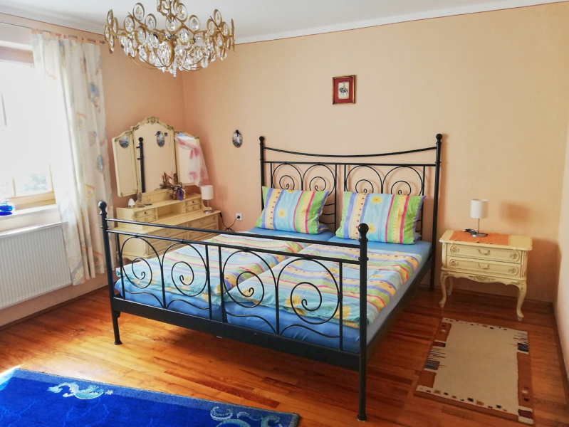 Schlafzimmer – Ferienwohnung Helga